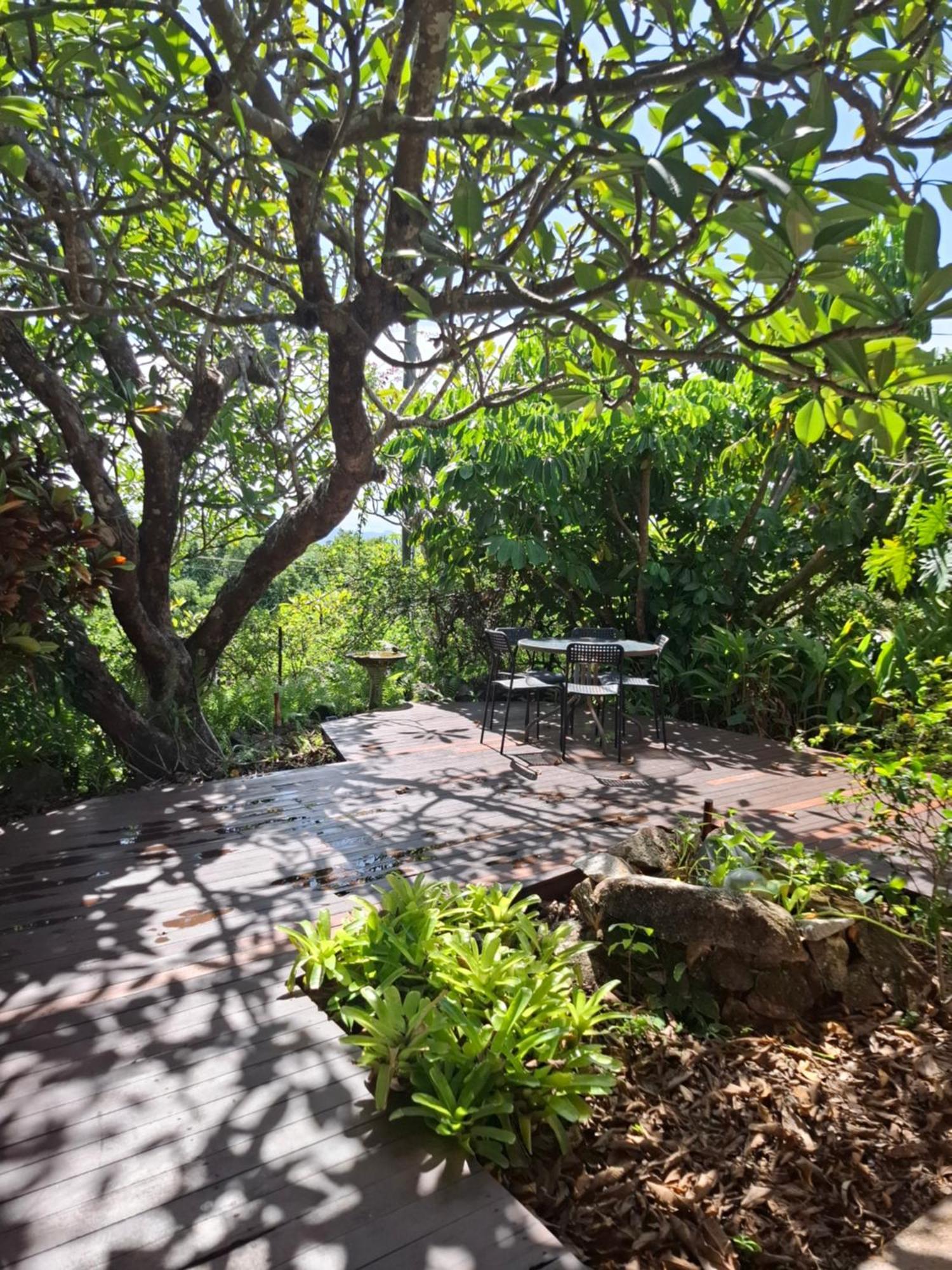 J & Ella'S Holiday House - 1 Bedroom, 1 Bathroom Home Cooktown Luaran gambar